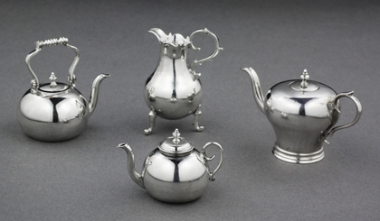 18th Century Dutch Miniature Silver Teapot - Johannes van Geffen